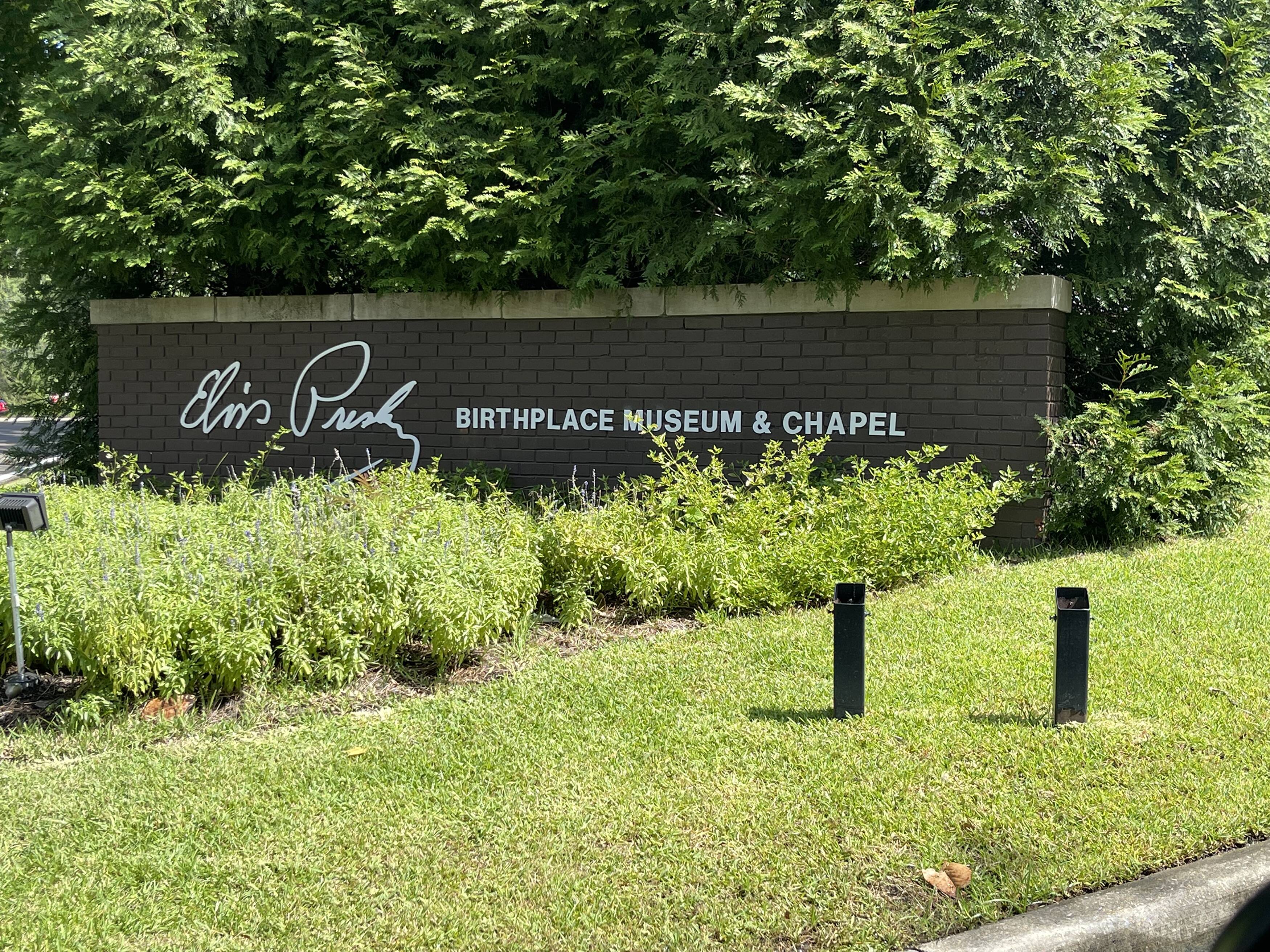 Elvis Presley Birthplace Shop | Elvis Presley Memorial Foundation